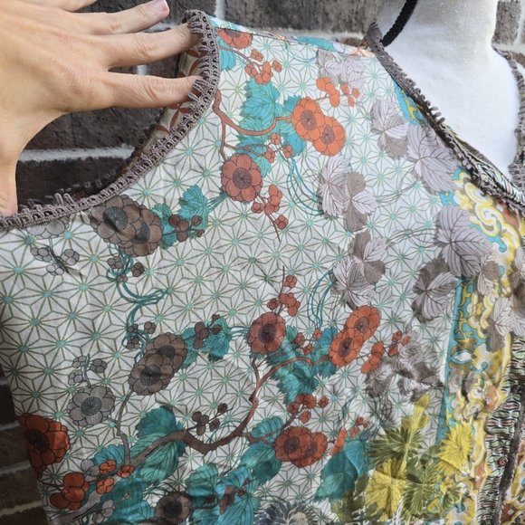 Johnny Was Silk Boho Floral Tunic Dolman Sleeve Size M - Picture 5 of 9